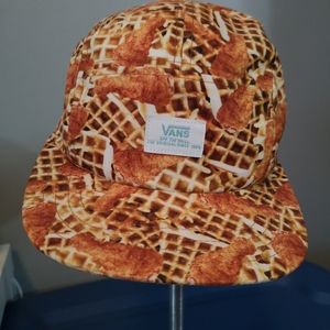 VANS | Davis 5 Panel Hat | Chicken & Waffles Print